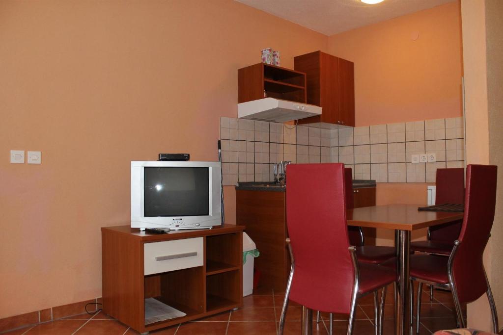 Apartments Isabela باشْكا الغرفة الصورة